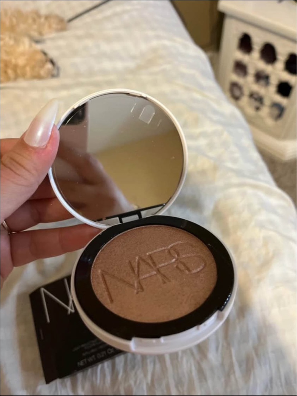 NARS Luminous Highlighter - Shimmering Bronze Glow